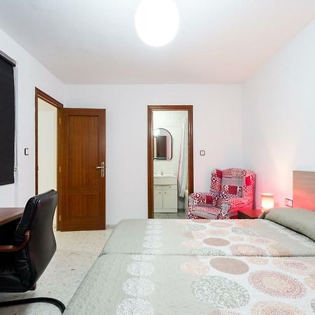 Holi-Rent Albareda Apartment Seville Luaran gambar