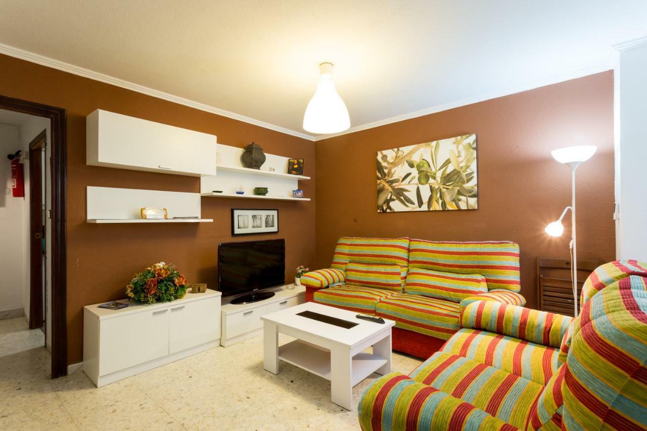 Holi-Rent Albareda Apartment Seville Luaran gambar