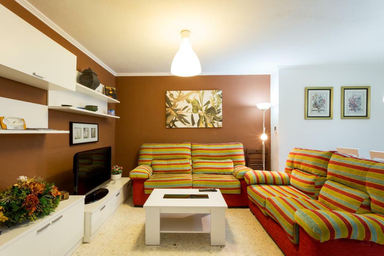 Holi-Rent Albareda Apartment Seville Luaran gambar