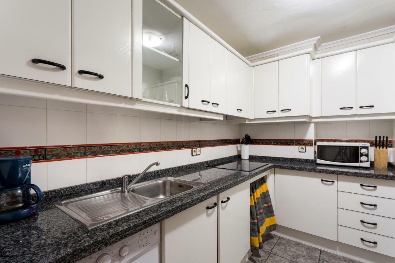 Holi-Rent Albareda Apartment Seville Luaran gambar