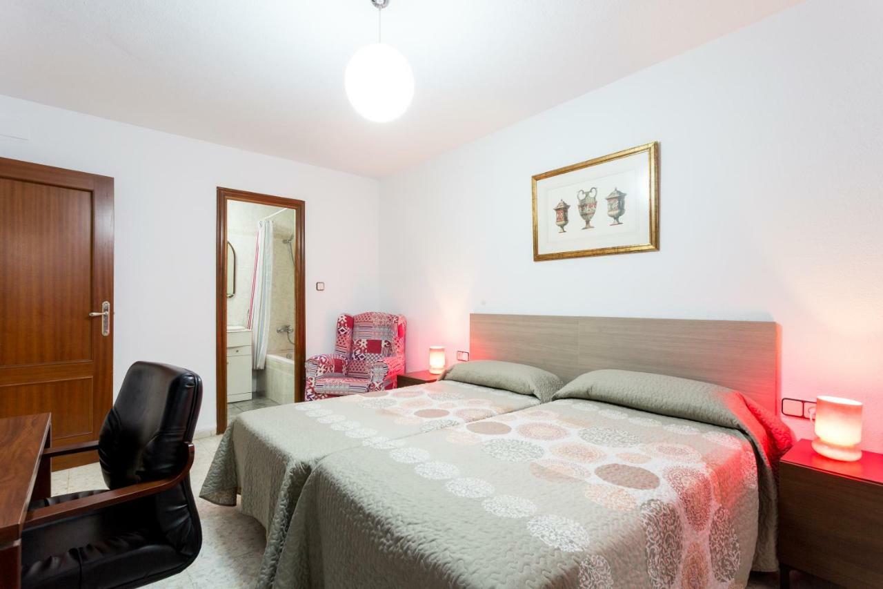 Holi-Rent Albareda Apartment Seville Luaran gambar