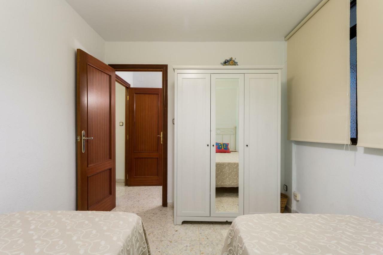 Holi-Rent Albareda Apartment Seville Luaran gambar